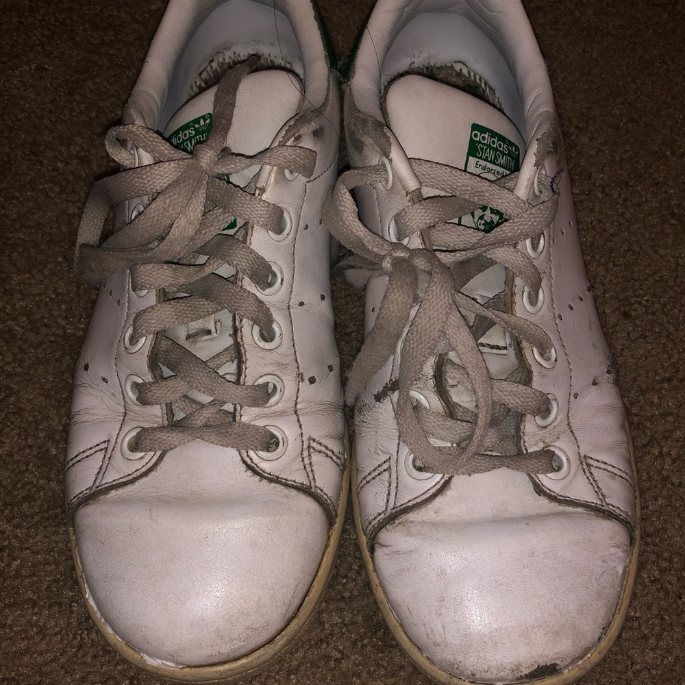 Old dirty Stan smith